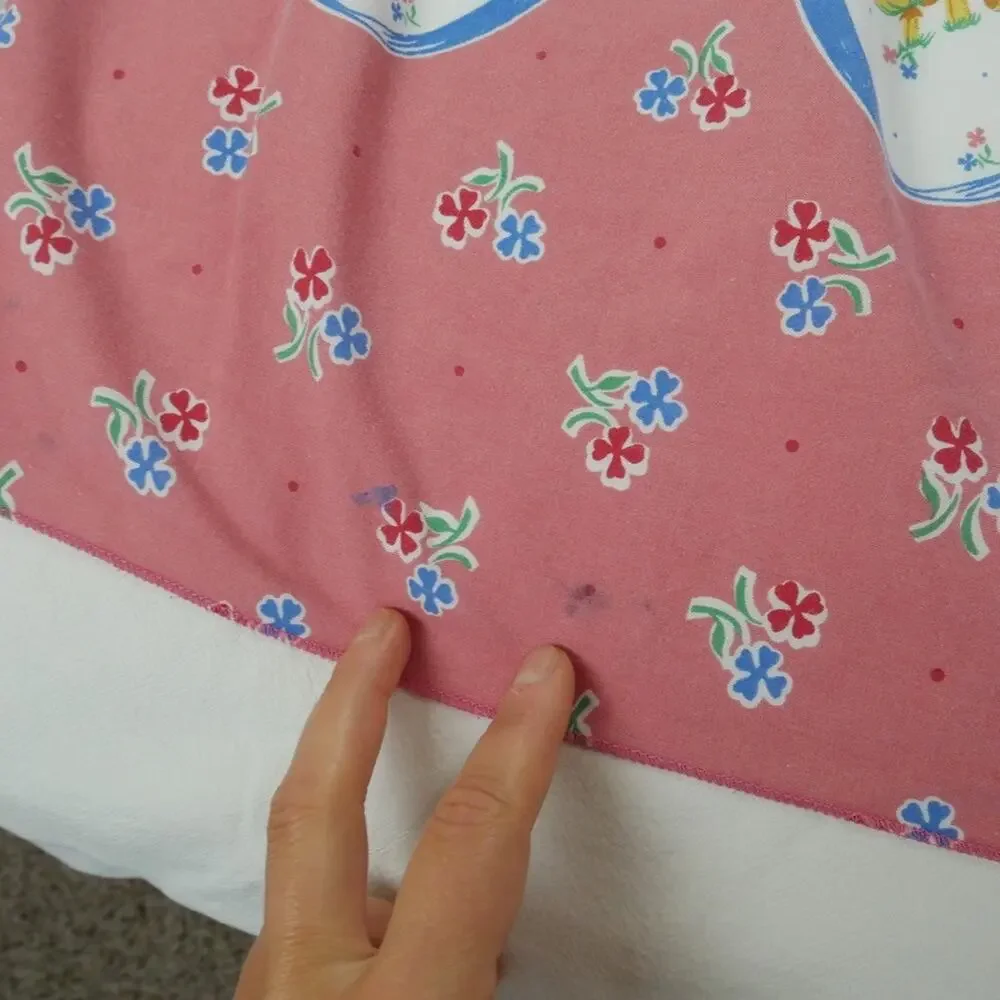 Vintage‎ 70s Bedspread Cottagecore Ruffle Cute Girls Kitty Pink Novelty Twin